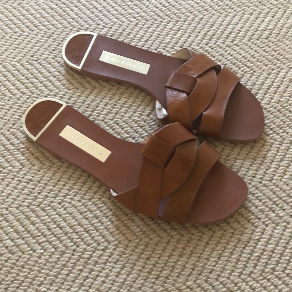 Zara Brown Sandal Criss Cross Flats size 38
